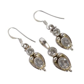 Ravishing Impressions Kristall Quarz Anhänger Ohrringe Schmuck Set für Frauen Jahrestag Hochzeit Verlobung Valentinstag Geschenk, 7x5mm, 5mm, 6x4mm, 4mm, Edelstein Sterling-Silber, Quartzkristall