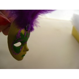 New Orleans Mardi Gras Feather Mask Pin / Brooch / Jewelry SMLGift Party favor Costume Accessory Theme Party favor decor decoration French Quarter Carnival Gift Masker Jester Purple Feather w Gift Box