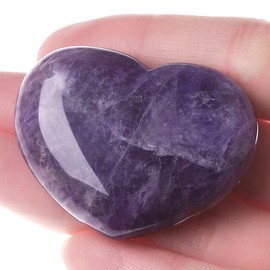 GUJOXILA 45 mm Amethyst Heart Large Crystals Worry Stones Healing Stones Heart Shaped Worry Gemstones Massage Stones for Meditation, Stress Relief, Purple Love Crystal Stones, Valentine's Day Gifts