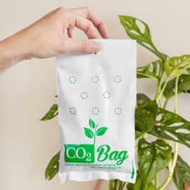 CO2Bag For vigorous plant growth - improves taste, colour and yield of the crop - compact, maintenance-free and safe - perfect for greenhouses up to 10 m²