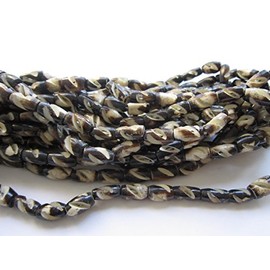 Genuine Spiral Cut Buffalo Bone Hairpipe Beads Two Tone Native American Crafts Jewelry (32/1/2 beads) 1 Strands