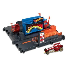 Hot Wheels City Pista de Juguete Lugares Favoritos Sorpresa Incluye 1 vehículo para niños de 4 años en adelante                                       