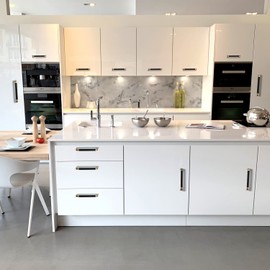 Gutuwellea Drawer Pull 2 Pack 5 Inch Gold and Black Cabinet Handles Industrial Style Cabinet Pulls Aluminum Handles Pull for Drawer Pulls with Diamond Pattern Finish (5" Hole Center)