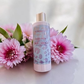 Terramar Crema Corporal con Aceites Esenciales de Canela, Rosas y Menta, 245 g