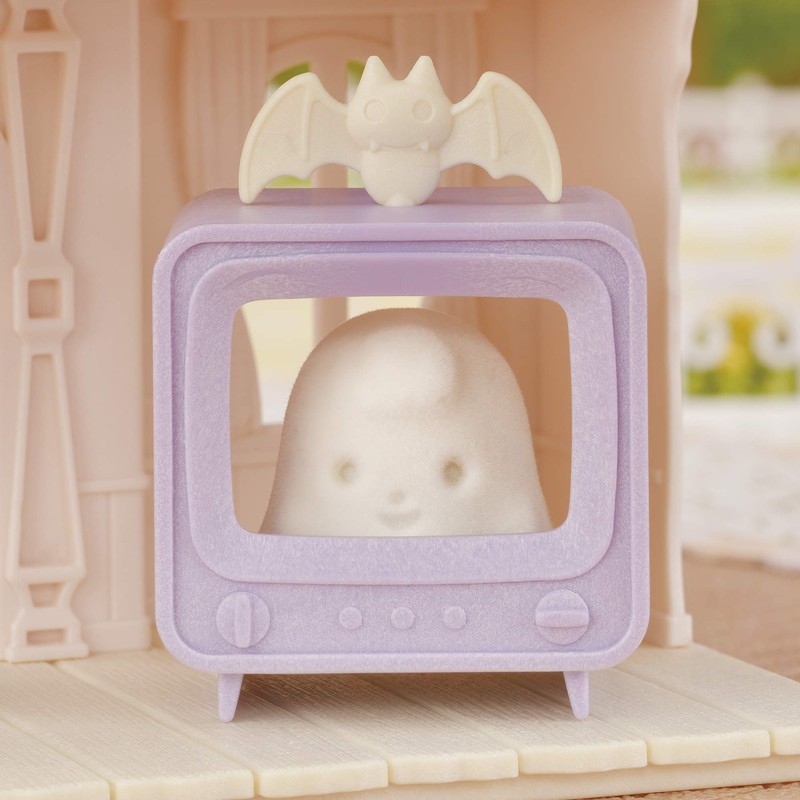 Sylvanian Families Spooky Surprise House