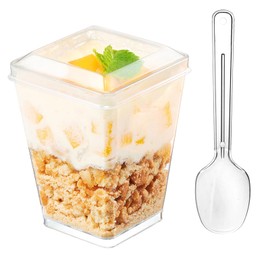 YANYOPPINT 50 Pack 5oz Plastic Dessert Cups with Lids and Spoons Yogurt Parfait Appetizer Cup Mini Dessert Shooters for Party Pudding Fruit and Ice Cream Yogurt Parfait Jello Fruit Trifle