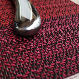 KoKaKo Platzdeckchen aus PVC, rutschfest, waschbar, hitzebeständig, schmutzabweisend, Kunstfaser, 4er Set, rot, 4 Stück