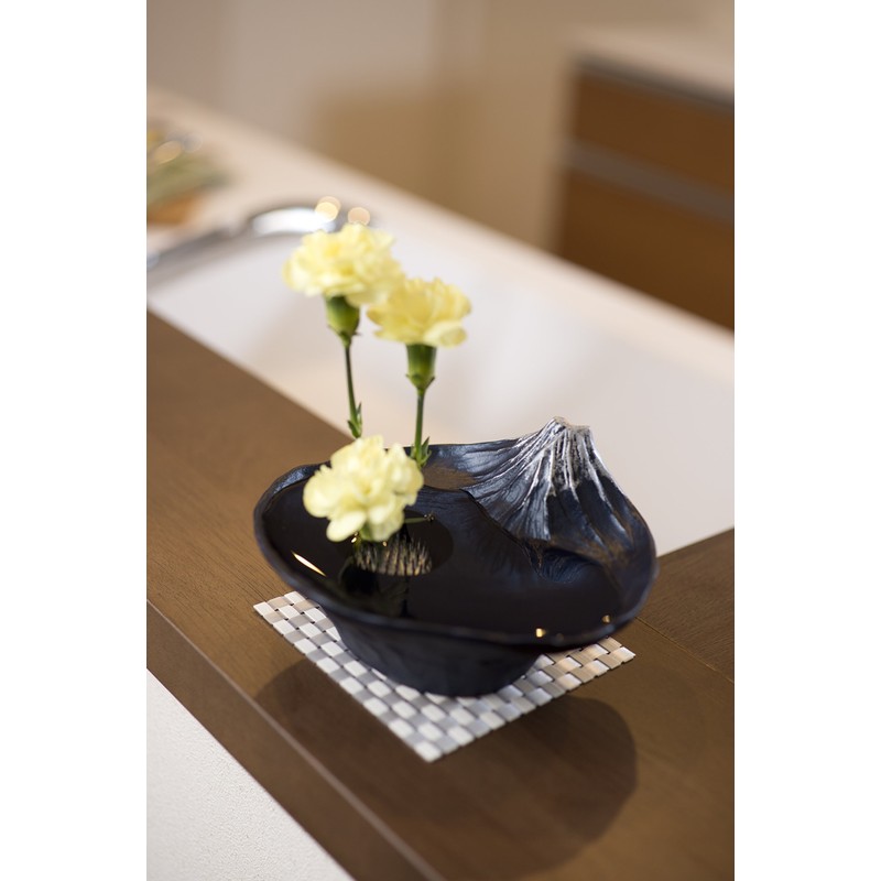 Nagae Saka Fuji Blue Fuji Flower Vase Water Basin