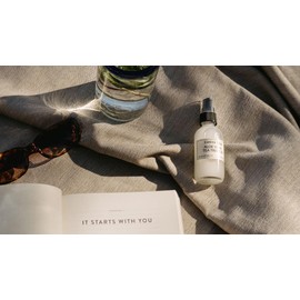 Tierra Baja Gel de Aloe Vera con Esencia de Salvia y Árbol de Té, Refresca y Regenera la Piel, 60 ml