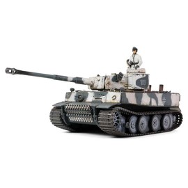 Forces of Valor Waltersons MP-912042B 1/32 Scale Tiger I (Initial Production Model) Heavy Tank Diecast Military Collectible, Winter Snow Camouflage and German Field Grey, 26