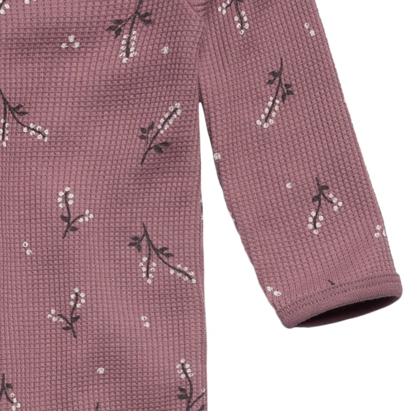 Modern Moments by Gerber Baby Mini Waffle Sleep 'N Play,