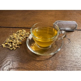 Italienische Kamillenblüten – 50 g – Ganze Blüten, Schonend Getrocknet und Von Hand in Italien Gepflückt – Kamille Lose – Entspannender Verdauungsfördernder Schlafkräutertee – Angereicherter Tee