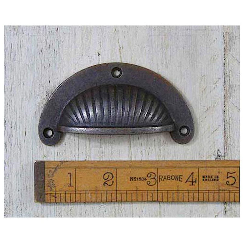 HARDWARE FOR YOU LTD SET 6 ANTIQUE STYLE FLUTED SHELL