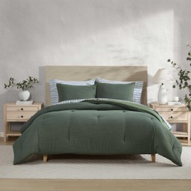 Nautica - Queen Comforter Set, Soft & Smooth Reversible Micro Chevron Woven Bedding w/Matching Pillowcases, 3 Piece Bed Sets (Herringbone Chenille Green)