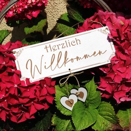 Sign, "Herzlich Willkommen und 2 Herzanhängern - Ornament Vintage Door Sign, Decorative Sign, Door Decoration, Front Door, 23 x 9 cm