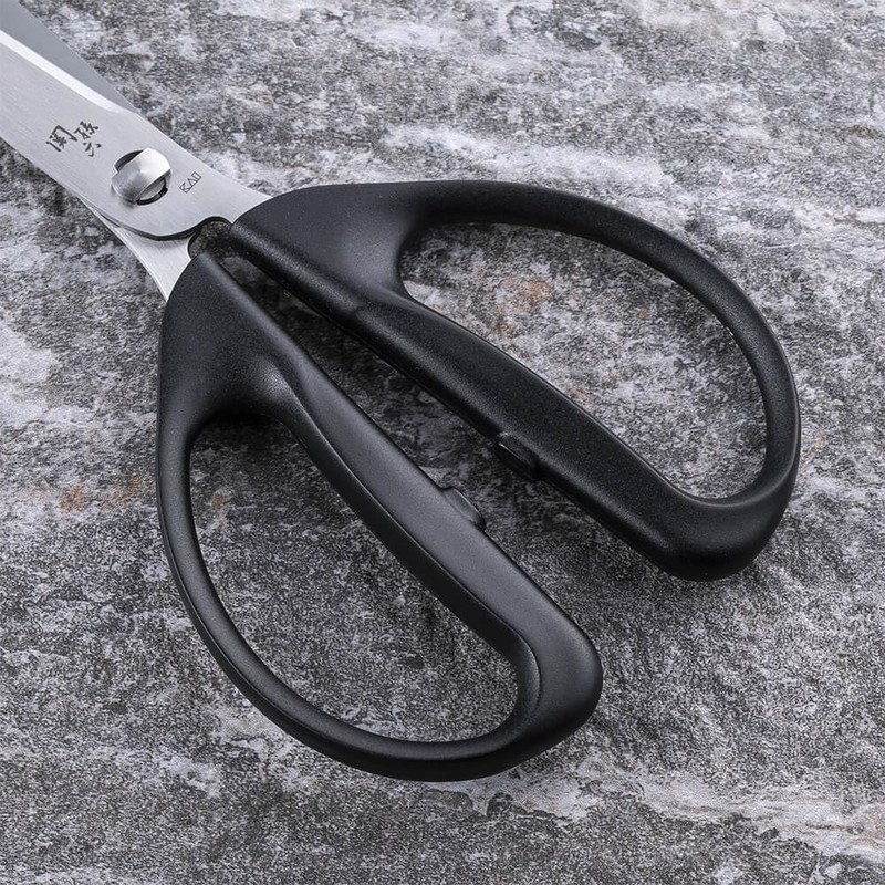 KAI Kitchen Scissors Seki Magoroku Detachable Curved Regular Kitchen Tool