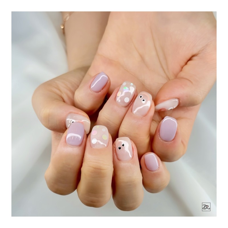 Dara Beauty 2024 July Art of the MonthCute Expression Nail❣
