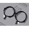 Set 2 Pulseras Para Parejas Imán Astronauta Brilla Oscuridad Color