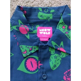 Meow Wolf Shirt Men's Size XS Blue Cat Rose Button Up Loop Collar Stretch