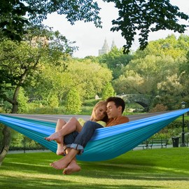 Double Camping Hammock, Two Person Hammocks with 2 Tree Straps(16+2 Loops), Portable Lightweight Hammock with 210T Nylon Parachute for Backpacking, Outdoor, Beach, Travel, Hiking, Gear - Lake Blue