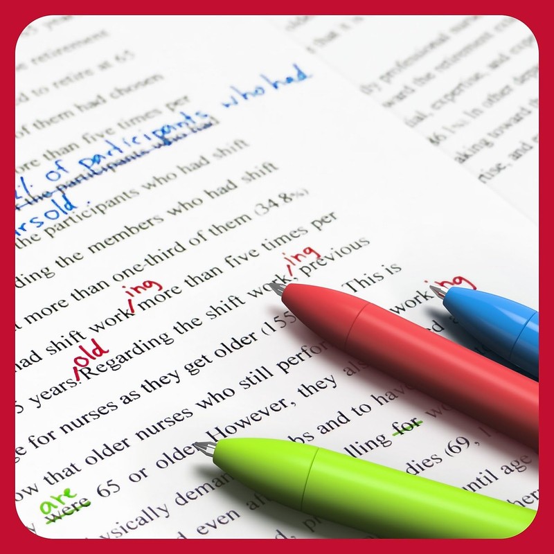 TRU RED Retractable Quick Dry Gel Pens Med Point 0.7mm