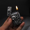 KAIEOMGN - Encendedor antiguo de calavera tallada, encendedores de metal