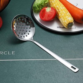 Stainless Steel Skimmer, Berglander Metal Strainer, Kitchen Cooking Skimmers for Non-Stick Cookware, Non-Stick and Heat Resistant, Dishwasher Safe, Easy to Clean
