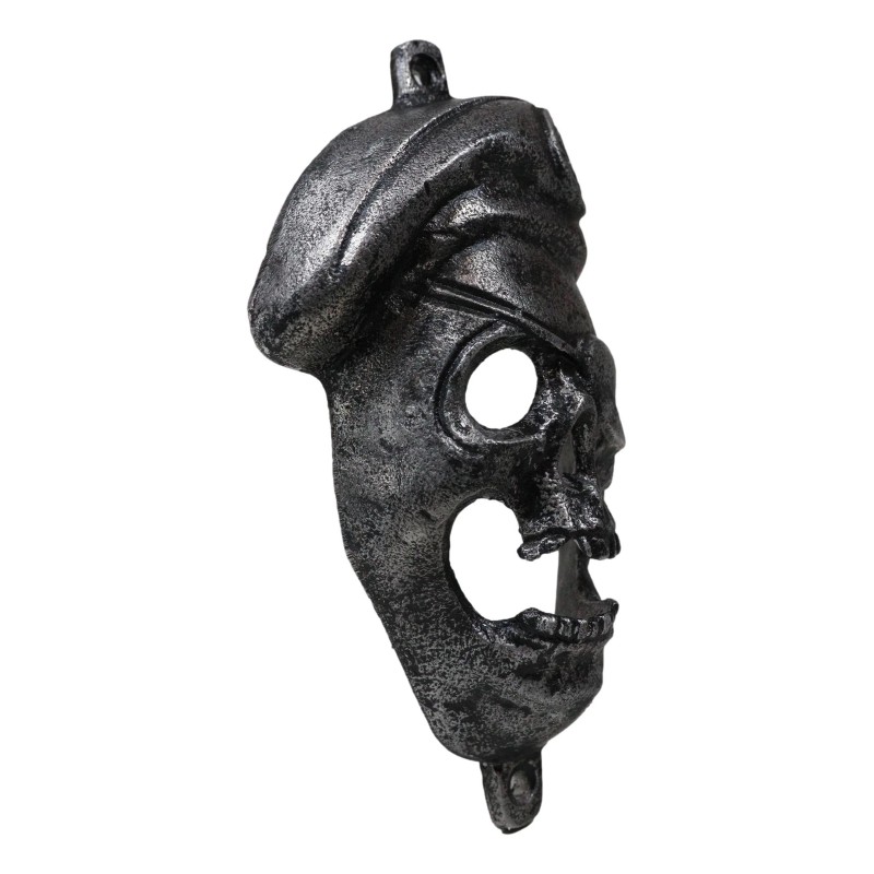 Silver Bone Chilling Pirate Buccaneer Skull Skeleton Wall Beer Bottle