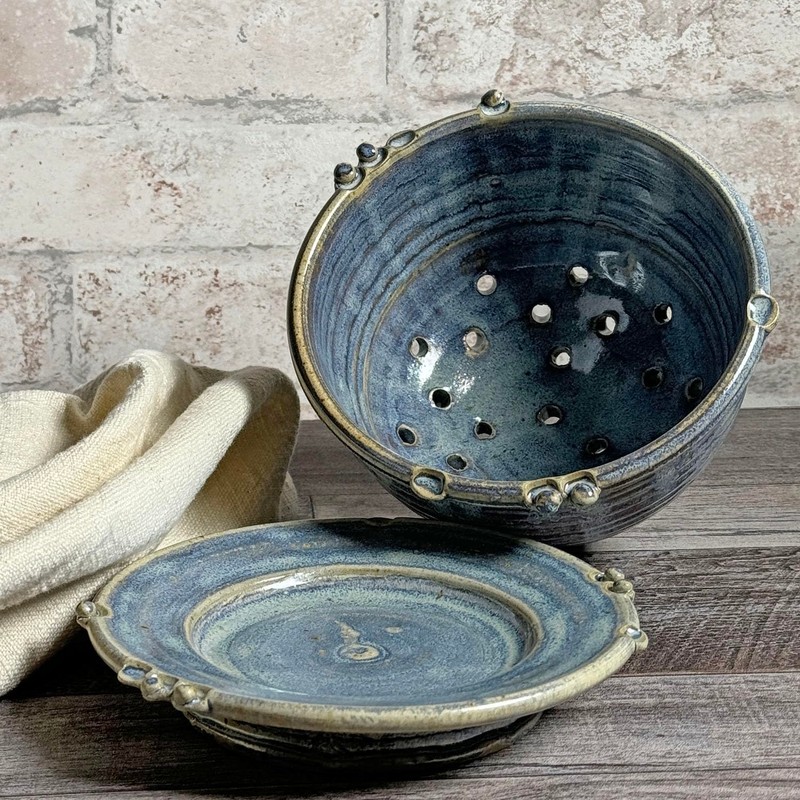 Anthony Stoneware 2-piece Berry Bowl Set, French Blue