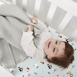 Little Grape Land Pack of 4 fitted sheets 60 x 120 cm for baby and cot beds, breathable microfibre baby bed sheets, Oeko-Tex certified cot mattress sheets, blue willow