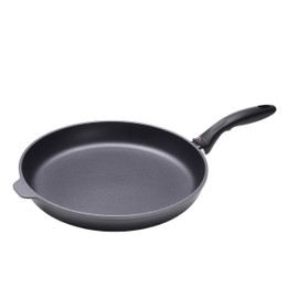 Swiss Diamond 12.5 Inch Frying Pan Nonstick Diamond Frying Pan, Aluminum Coated Skillet, Dishwasher Safe and Oven Safe Fry Pans with Stainless Steel Handle, Grey