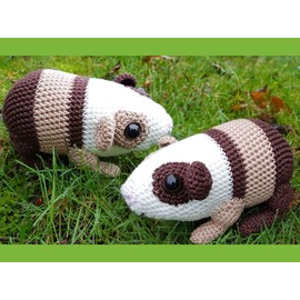 2x50 Gramm Gründl Cotton Quick 100% Baumwolle, Häkelgarn mercerisiert, gasiert, gekämmt inkl. Anleitung für ein Meerschwein (129 Hellgrau)