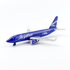 WngAur Yakutia Airplane Model, Die-cast Metal Planes with Plastic Parts, Suitable for Collection and Gifts
