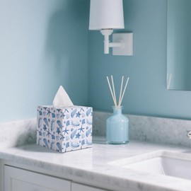 SOMTO Acrylic Square Tissue Box Cover,Beach White Starfish Seashell Coastal Decorative Tissue Holder Dispenser Bathrooms, Desks, Countertops, Vanities, Bedrooms, and Nightstands Decor