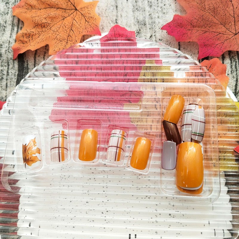 Thanksgiving Nails Fall Press Ons Medium Square Maple Leaf Orange