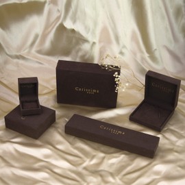 Carissima Gold Women's 9 ct Yellow Gold 7.9 x 26.2 mm Treble Clef Pendant on 9 ct Yellow Gold 0.4 mm Diamond Cut Curb Chain Necklace of Length 46 cm/18 Inch