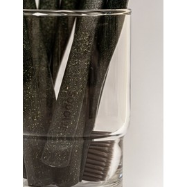 Soduwi Woodchip Triple Double-Sided Fine Bristle Toothbrush Evergreen Deep Green x 1 / 쏘두위 우드칩 트리플 양면미세모 칫솔 상록수 딥그린 x 1개