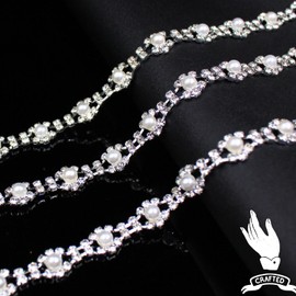 1 Yard Pearl Rhinestone Trim Chain Silver String Crystal Applique Fringe Ribbon Strips Beads Sewing Dress DIY Party Wedding Bouquet for Decoration Bridal Costume Embellishment