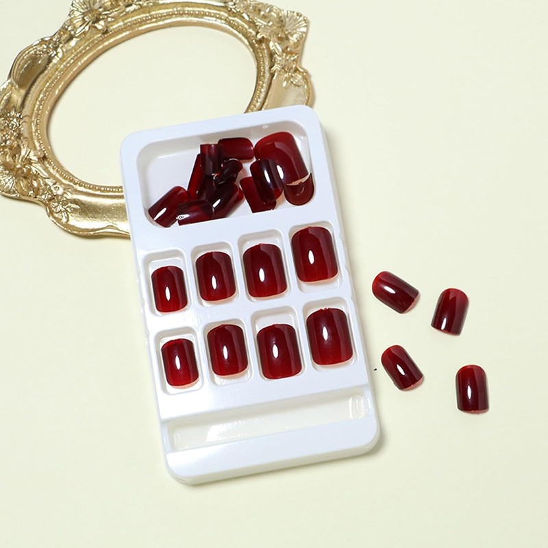 Juego de 24 piezas de uñas elegantes a presión, cubiertas