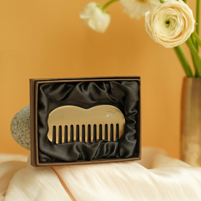 Notdam [Quilted Jeogori Giveaway] Organic Apple Comb Scalp Massager /