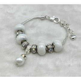 Jewellery Hut Women's Birthstone Charm Bracelet with Gift Box - All 12 Months Available (June - Pearl)