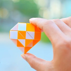 THE TWIDDLERS 24 Magic Snake Cube Toys (24 Blocks) for Boys and Girls - Party Bags, Party Favours, Party Favours, Give Aways for Children's Birthday Parties