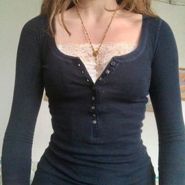 Fairy Grunge Shirts for Women Y2K Tops Long Sleeve Lace Patchwork Tees Teen Girls Vintage Slim Blouse Fall Clothes (A Black, M)