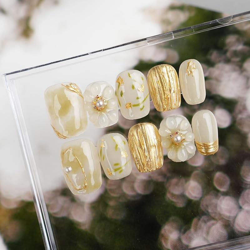 LemiVibe · "Amber Flower" Nail Tip Short 100% Handmade Nail