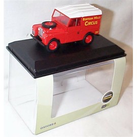 oxford bertram mills circus land rover 88 hard top 1.43 scale diecast model