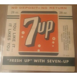 7up Label 28 Oz Super great Condition Mint Never Used Orginal Item From The Old