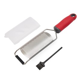 Basilico® Käsereibe Parmesanreibe mit Griff 3-teilig Edelstahl, Rasiermesserscharfe Reibe, Zitronenreibe, Ingwerreibe, Muskatnuss Reibe u.v.m. – Inkl. Reinigungsbürste & Schutzhülle, spülmaschinenfest