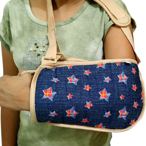 HealthGoodsIn - Arm Sling Pouch for Kids to Provide Fracture Support for Forearm | Breathable Material and Easy Fit | Adjustable Padded Neck Strap (Small)