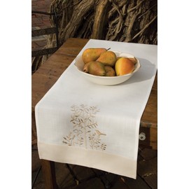 Heritage Lace Rabbit Hollow Table Runner, 15"x72"