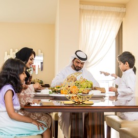 Acrylic Ramadan Decorations Islamic Eid Mubarak Kareem Table Sign Moon Hollow Star Ornament for Muslim Party Tabletop Decor Home Art Craft Decoration Golden Moon